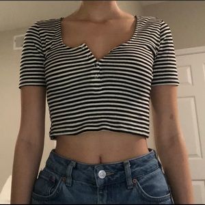 Crop top